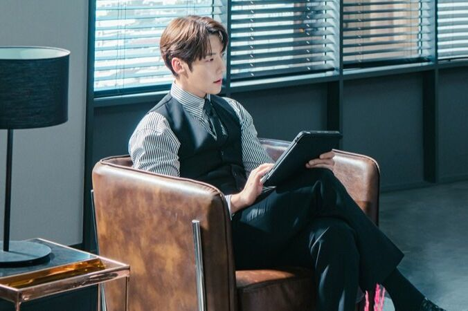 مسلسل الآنسة هونغ المتخفية - Undercover Miss Hong