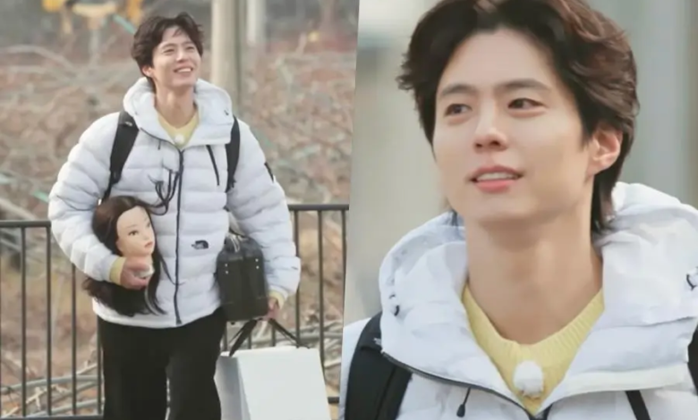 شاهد: بارك بو غوم يصل إلى قرية ريفية لافتتاح صالون حلاقة مميز في برنامج منوعات جديد شاهد: بارك بو غوم يصل إلى قرية ريفية لافتتاح صالون حلاقة مميز في برنامج منوعات جديد