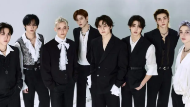 شركة JYP تخفض سعر مجموعة عضوية نادي معجبي فرقة Stray Kids بعد ردود الفعل الغاضبة