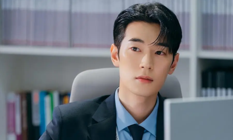 بارك سيو هام يتحدث عن شخصيته وعلاقته مع روه جونغ إي وباي إن هيوك في المسلسل الكوميدي الرومانسي الجديد "عالمنا - Our Universe" بارك سيو هام يتحدث عن شخصيته وعلاقته مع روه جونغ إي وباي إن هيوك في المسلسل الكوميدي الرومانسي الجديد "عالمنا - Our Universe"