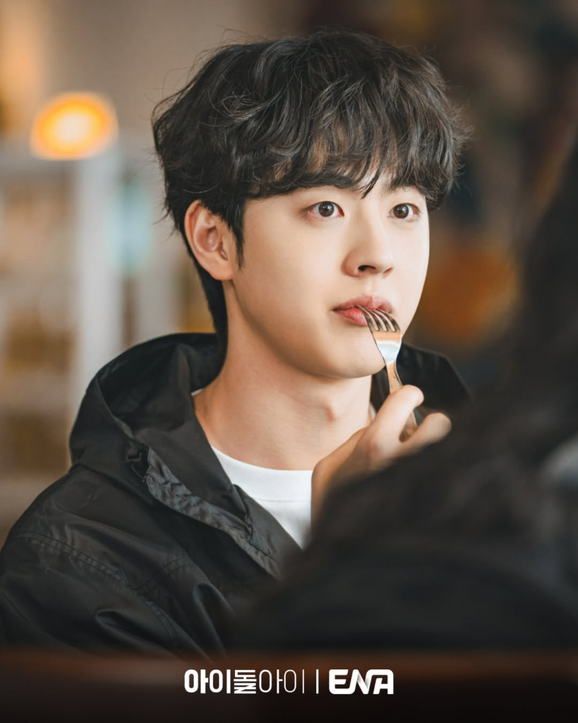 "محامية الآيدول - IDOL I" يكشف عن صور من وراء الكواليس لسو يونغ و كيم جاي يونغ و المزيد في موقع التصوير "محامية الآيدول - IDOL I" يكشف عن صور من وراء الكواليس لسو يونغ و كيم جاي يونغ و المزيد في موقع التصوير