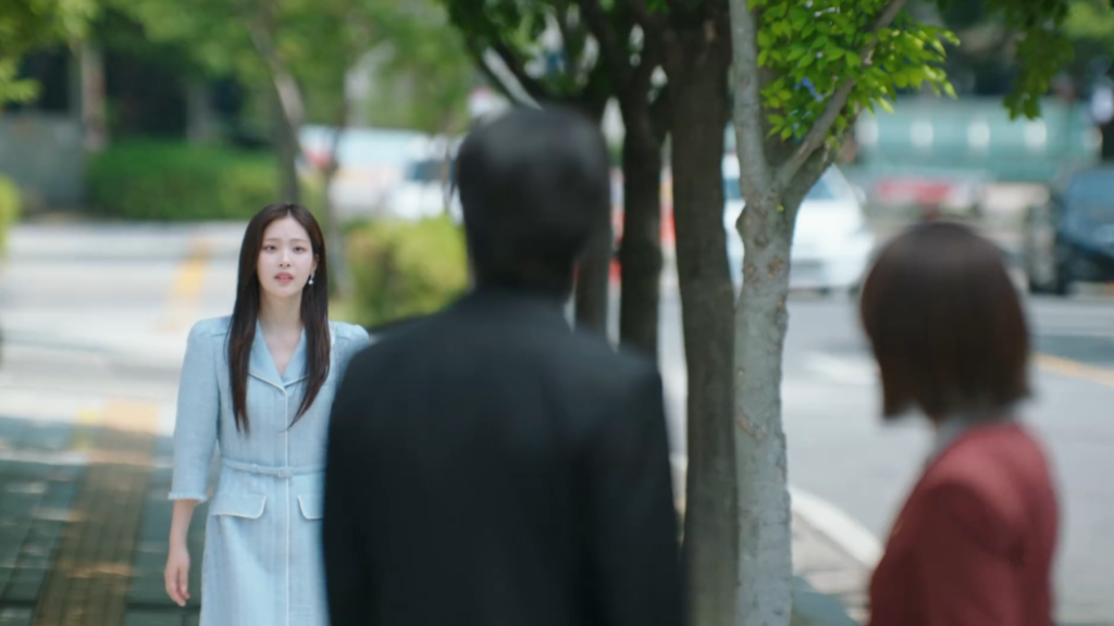 4 لحظات حزينة من الحلقتين 3 و4 من مسلسل "محامية الآيدول - IDOL I" 4 لحظات حزينة من الحلقتين 3 و4 من مسلسل "محامية الآيدول - IDOL I"