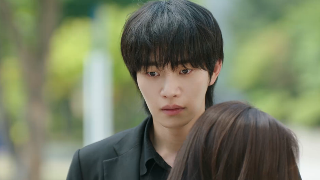 4 لحظات حزينة من الحلقتين 3 و4 من مسلسل "محامية الآيدول - IDOL I" 4 لحظات حزينة من الحلقتين 3 و4 من مسلسل "محامية الآيدول - IDOL I"