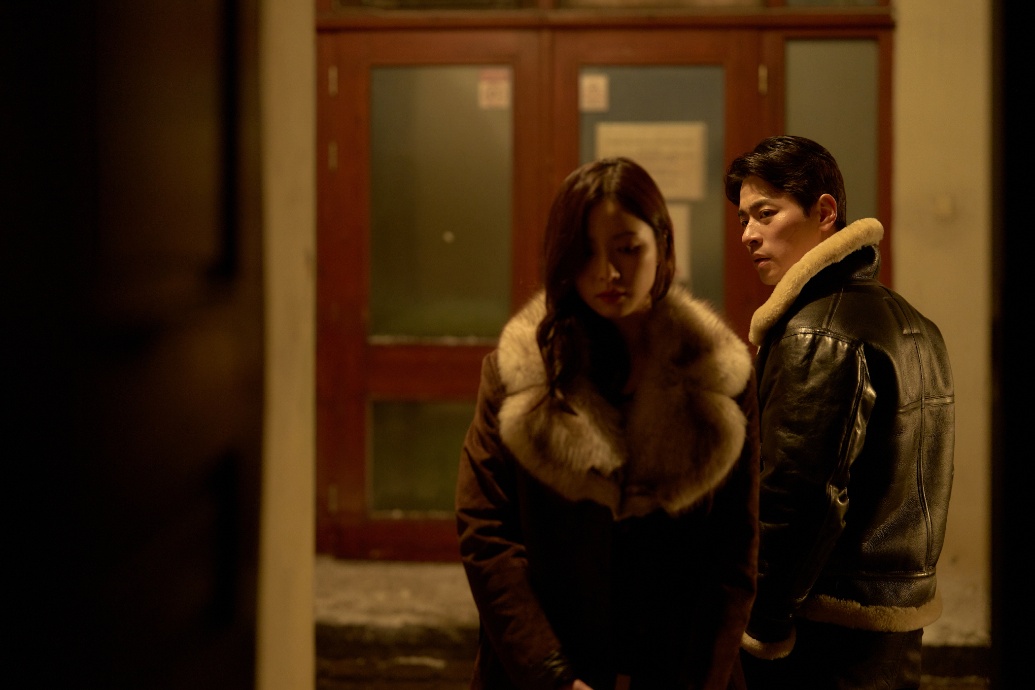 يصطدم كل من زو إن سونغ و بارك جونغ مين و شين ساي كيونغ وغيرهم بسبب مهام متضاربة في الفيلم الجديد "ذكاء بشري - HUMINT"