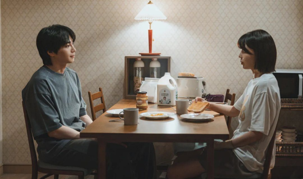 تتقارب سويونغ من فرقة Girls’ Generation وكيم جاي يونغ تدريجياً في مسلسل "محامية الآيدول - IDOL I" تتقارب سويونغ من فرقة Girls’ Generation وكيم جاي يونغ تدريجياً في مسلسل "محامية الآيدول - IDOL I"