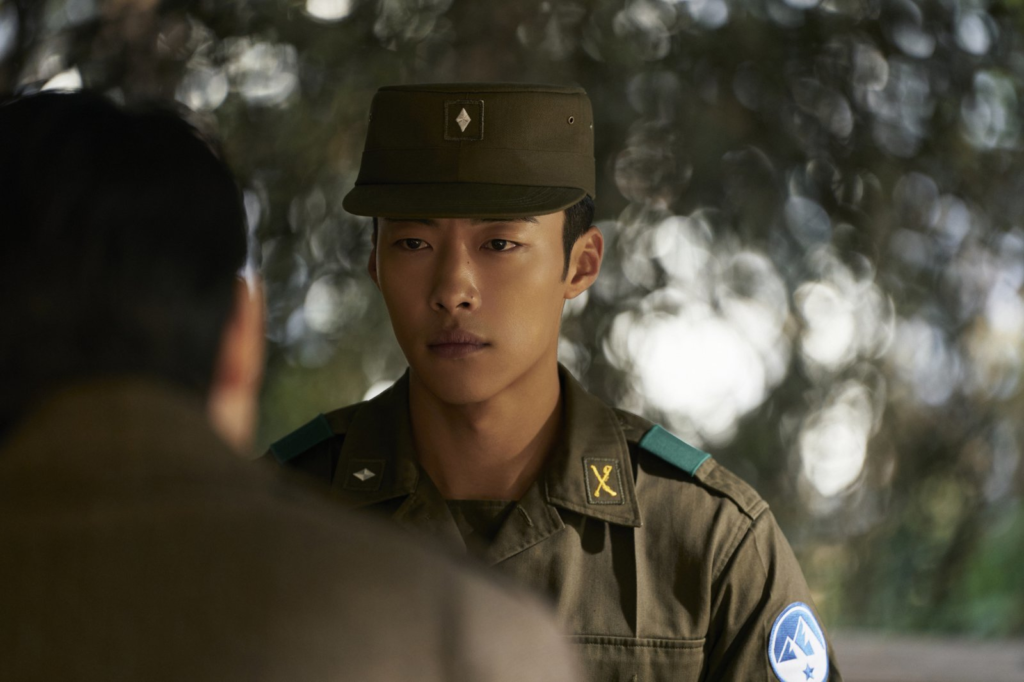 يواجه هيون بين، وجونغ وو سونغ، ووو دو هوان، وغيرهم صراعًا متصاعدًا في مسلسل "صنع في كوريا - Made In Korea" يواجه هيون بين، وجونغ وو سونغ، ووو دو هوان، وغيرهم صراعًا متصاعدًا في مسلسل "صنع في كوريا - Made In Korea"