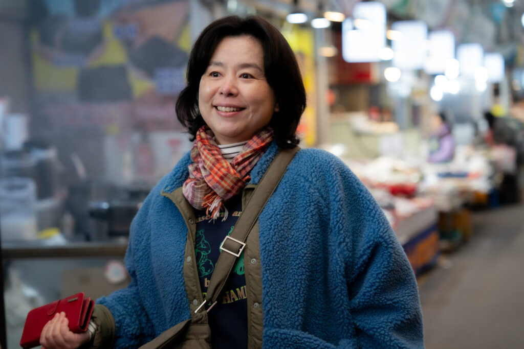 تشوي وو شيك، وجانغ هاي جين، وغونغ سيونغ يون يتناولون العلاقات المتغيرة في الفيلم الجديد "رقم واحد - Number One"