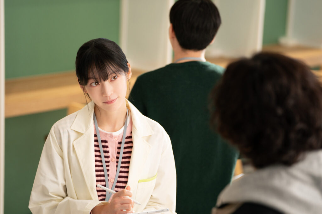 تشوي وو شيك، وجانغ هاي جين، وغونغ سيونغ يون يتناولون العلاقات المتغيرة في الفيلم الجديد "رقم واحد - Number One"