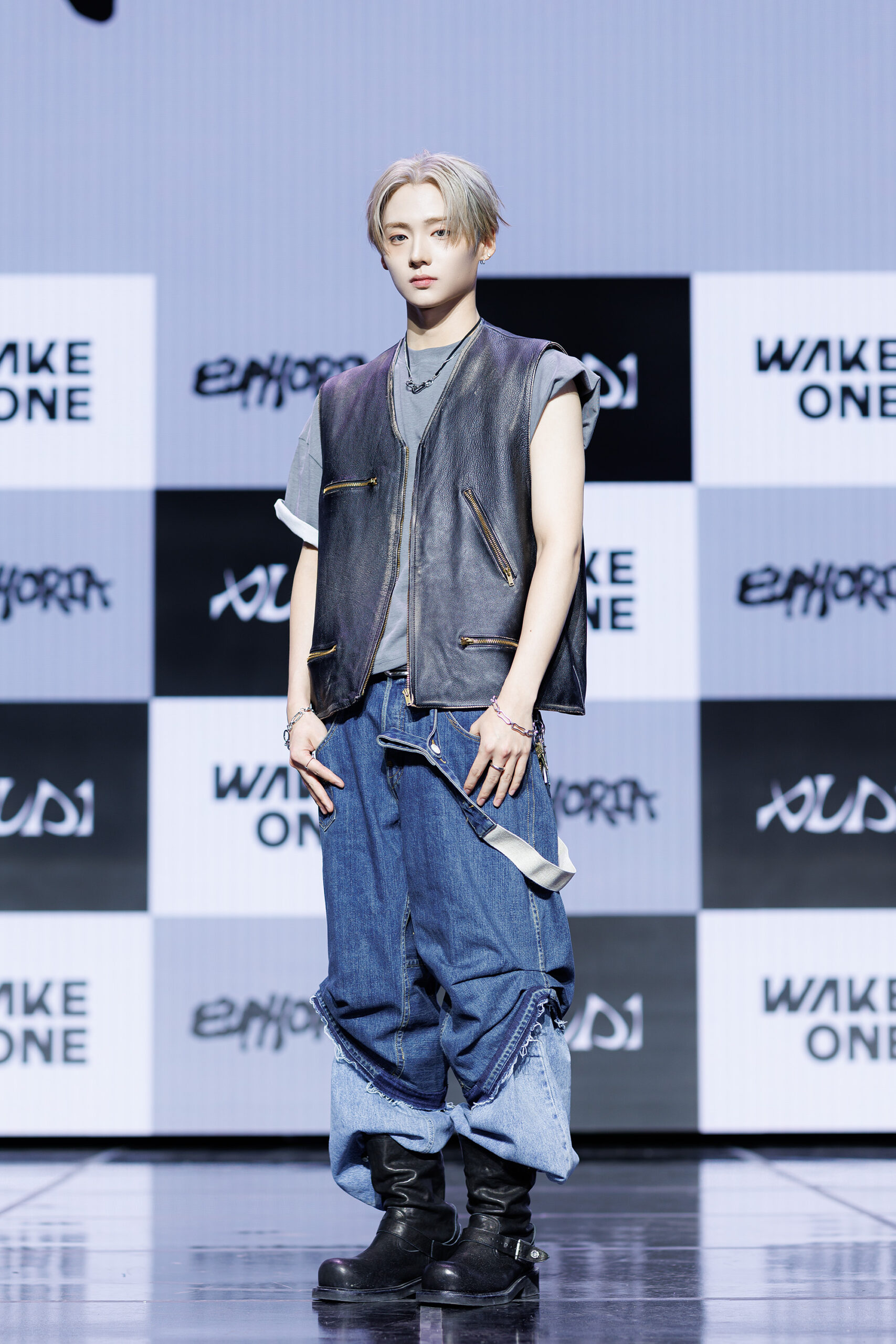 حصريًا: فرقة ALPHA DRIVE ONE تتحدث عن الظهور الأول لبرنامج Survival Show والآمال في المستقبل والمزيد في العرض الأول لـ "EUPHORIA"