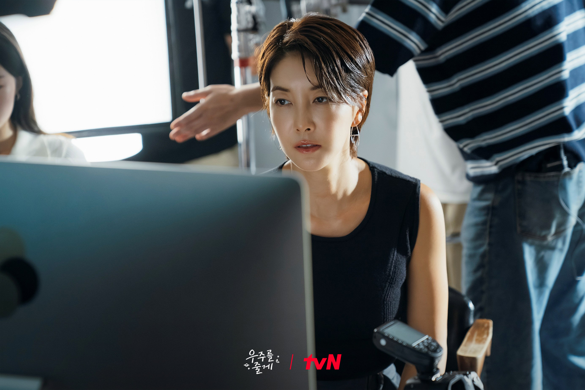 3 أسباب تدفعك للتحمس للعرض الأول لمسلسل "عالمنا - Our Universe" الليلة