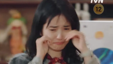 شاهد: كيم تاي ري تنهار بالبكاء أثناء تدريس فصل مسرحي للأطفال في إعلان تشويقي جديد لبرنامج منوعات