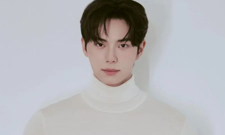 لي تشاي مين في محادثات لبطولة الدراما الكورية المقتبسة من الرواية اليابانية الناجحة "The Miracles Of The Namiya General Store"