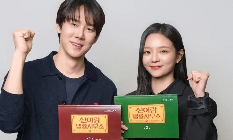 يو يون سيوك و إيسوم وآخرون يبدأون قراءة نص الدراما القانونية الخيالية الجديدة "المحامي الشبح - Phantom Lawyer" يو يون سيوك و إيسوم وآخرون يبدأون قراءة نص الدراما القانونية الخيالية الجديدة "المحامي الشبح - Phantom Lawyer"