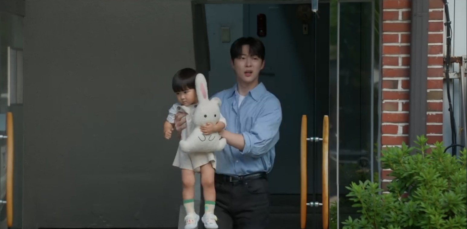 5 تحولات في أحداث الحلقة الأولى من مسلسل "عالمنا - Our Universe" تُغير كل شيء 5 تحولات في أحداث الحلقة الأولى من مسلسل "عالمنا - Our Universe" تُغير كل شيء