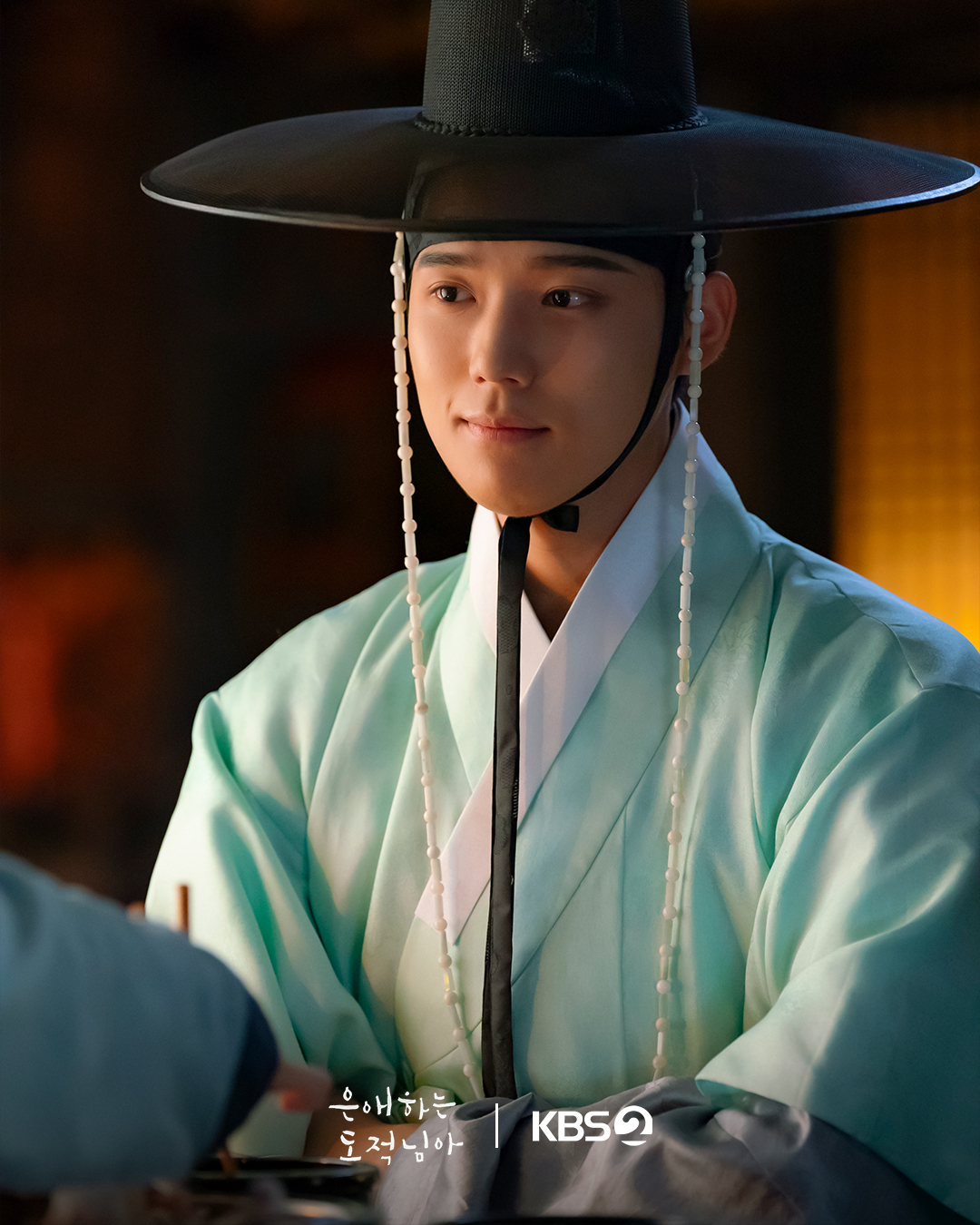 نام جي هيون تعتني بمون سانغ مين بعد إصابته بجروح خطيرة تهدد حياته في مسلسل "إلى لصتي الحبيبة - To My Beloved Thief" نام جي هيون تعتني بمون سانغ مين بعد إصابته بجروح خطيرة تهدد حياته في مسلسل "إلى لصتي الحبيبة - To My Beloved Thief"