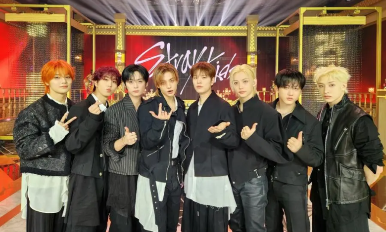 أغنية "DO IT" لفرقة Stray Kids تقفز 111 مركزًا في قائمة بيلبورد 200 وتعود إلى قائمة أفضل 40 أغنية أغنية "DO IT" لفرقة Stray Kids تقفز 111 مركزًا في قائمة بيلبورد 200 وتعود إلى قائمة أفضل 40 أغنية