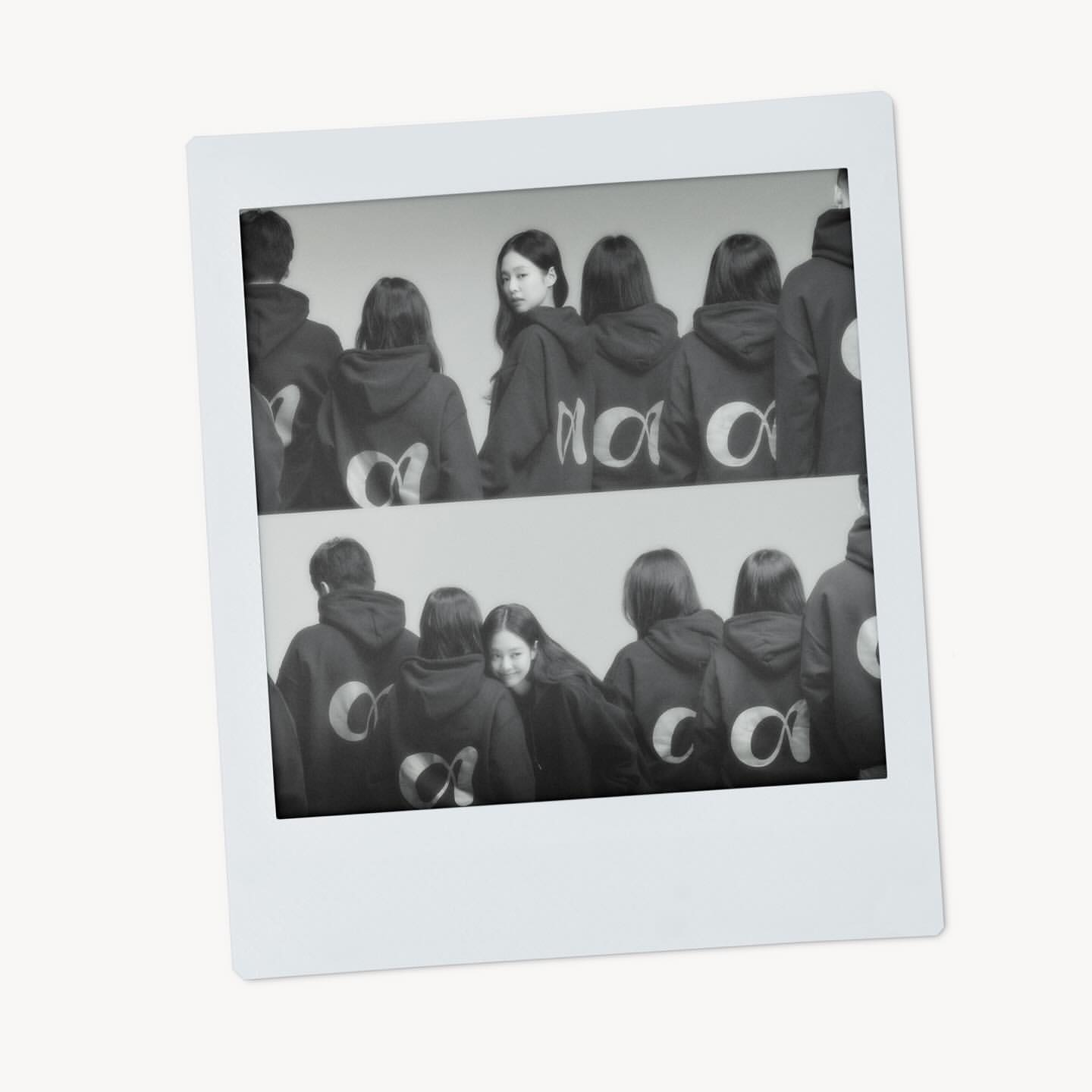 عودة جيني التلفزيونية تواجه انخفاضاً في نسب المشاهدة: هل يواجه برنامج "نادي الأصدقاء السري" مشكلة؟