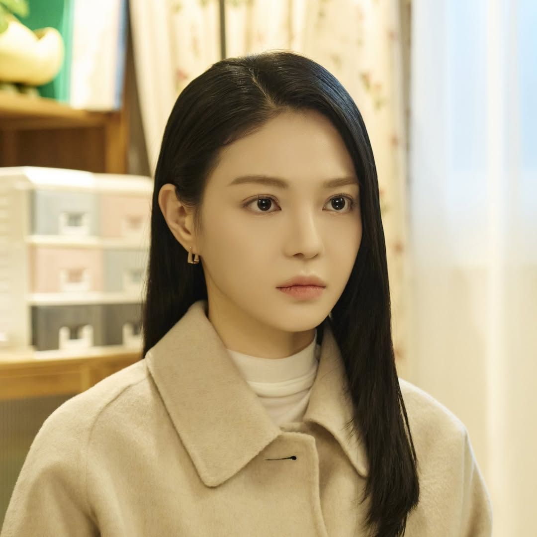 يتحول جو سي بين إلى صحفي موهوب ذي ماضٍ مؤلم في الدراما الجديدة "دكتور شين - Doctor Shin"