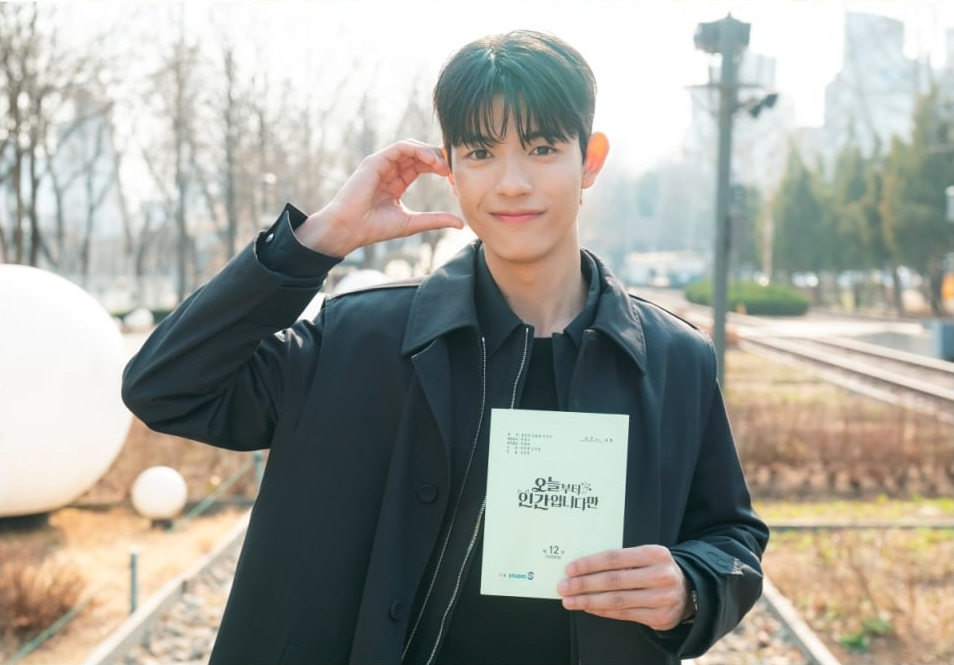 نجوم مسلسل "حكاية بلا ذيول - No Tail To Tell" يودعون الجمهور ويشوقوننا لما ينتظرنا في الحلقة الأخيرة الليلة