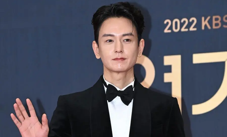 وكالة إم جو هوان تؤكد الشائعات التي تفيد بأنه يعمل كعامل يومي في شركة Coupang وكالة إم جو هوان تؤكد الشائعات التي تفيد بأنه يعمل كعامل يومي في شركة Coupang