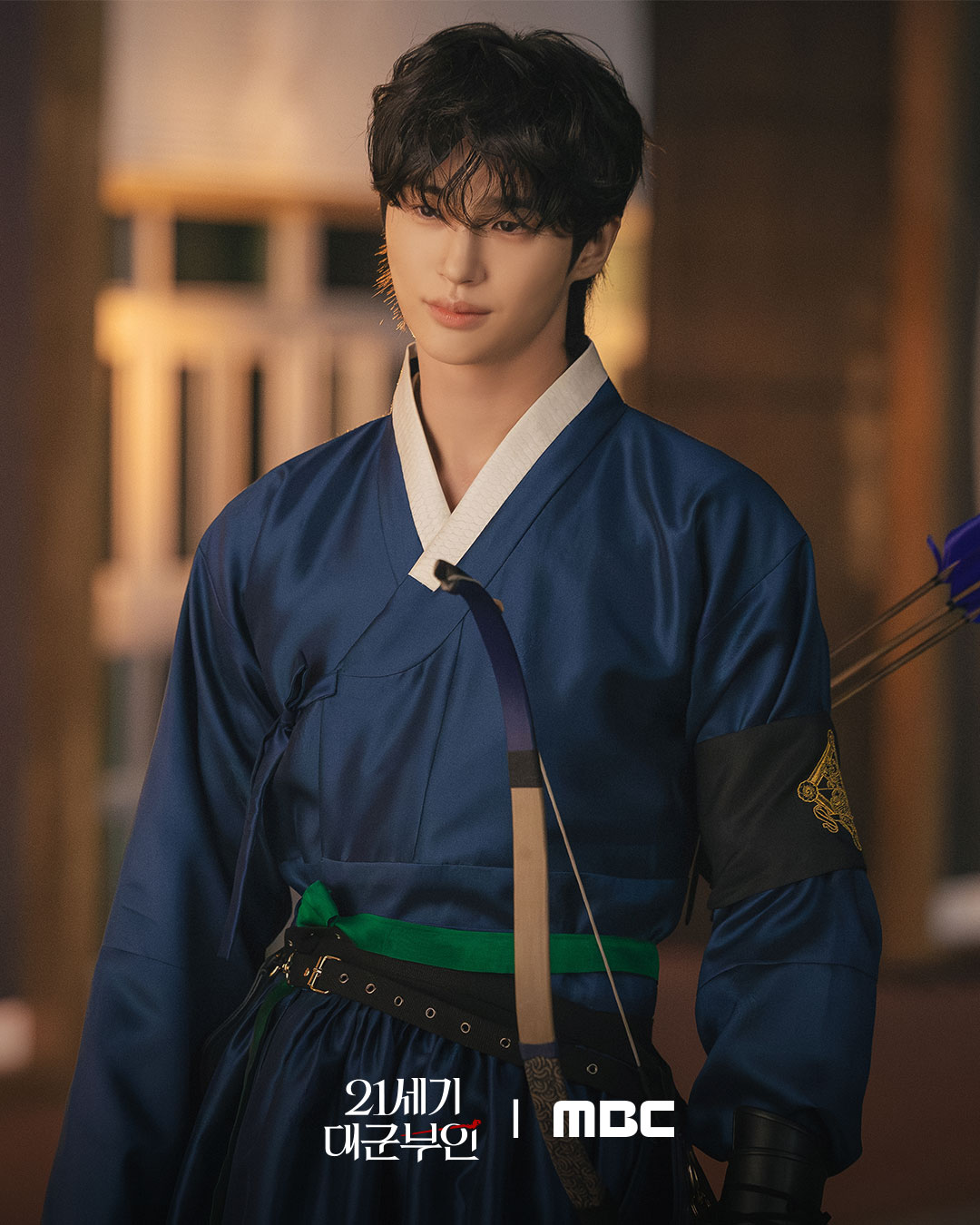 آيو و بيون وو سيوك يصدمان الأمة بإعلان زواجهما في الدراما الجديدة "التاج المثالي - Perfect Crown"