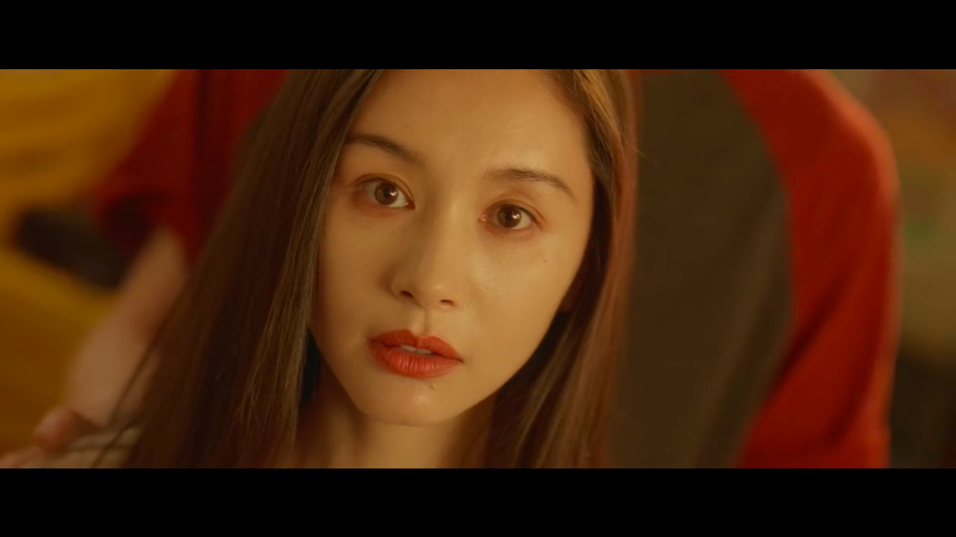 الانطباعات الأولى: "عن الحب - About Love" دراما تستكشف الفروق الدقيقة في الرومانسية والعلاقات