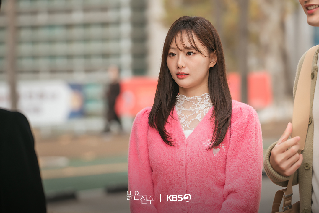 بارك جين هي يسيء فهم علاقة كيم كيونغ بو و تشون هي جو في مسلسل "اللؤلؤة الحمراء - Pearl In Red" بارك جين هي يسيء فهم علاقة كيم كيونغ بو و تشون هي جو في مسلسل "اللؤلؤة الحمراء - Pearl In Red"