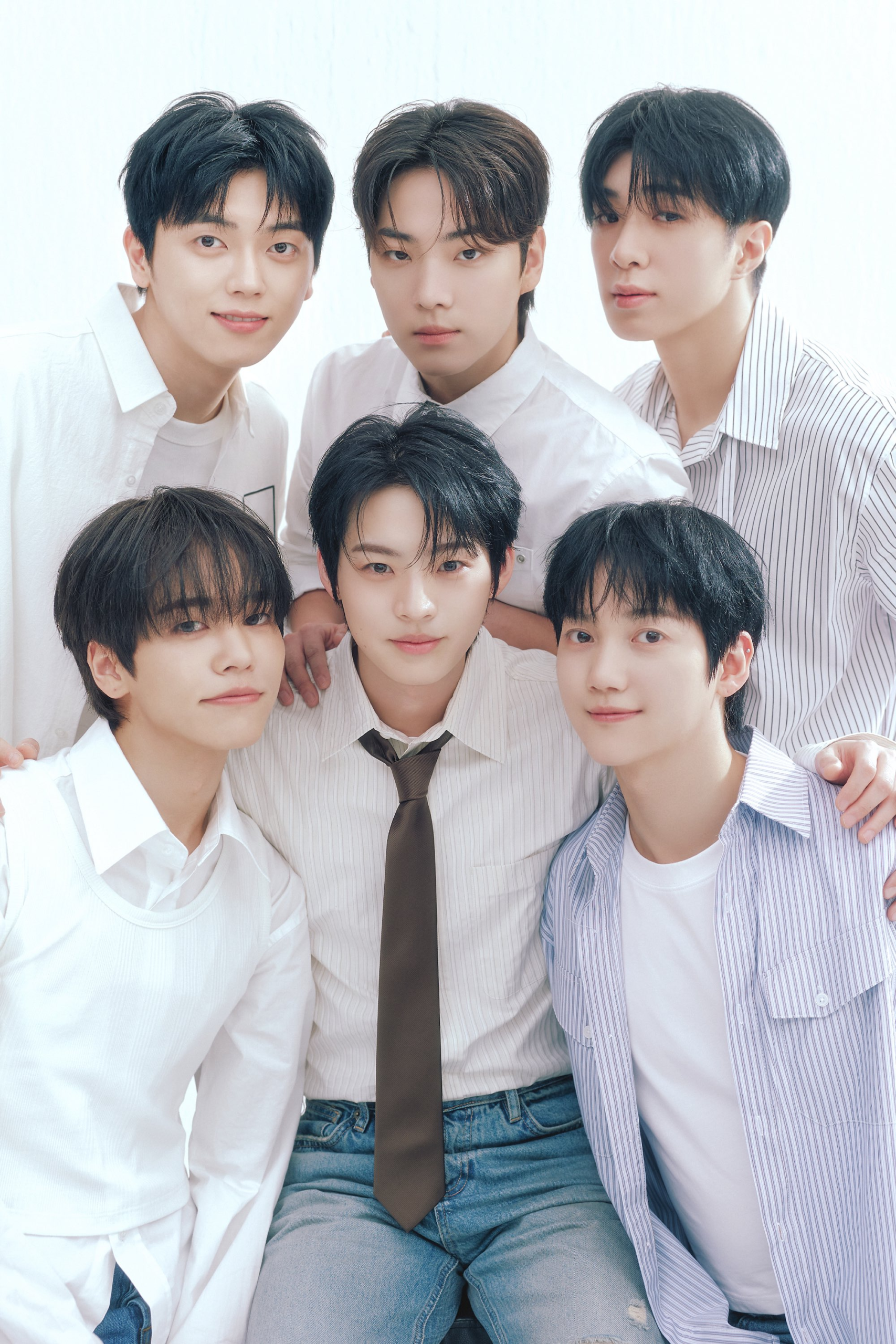 فرقة ONF توقع عقداً مع وكالة جديدة + العضو U يغير اسمه الفني إلى Yuto