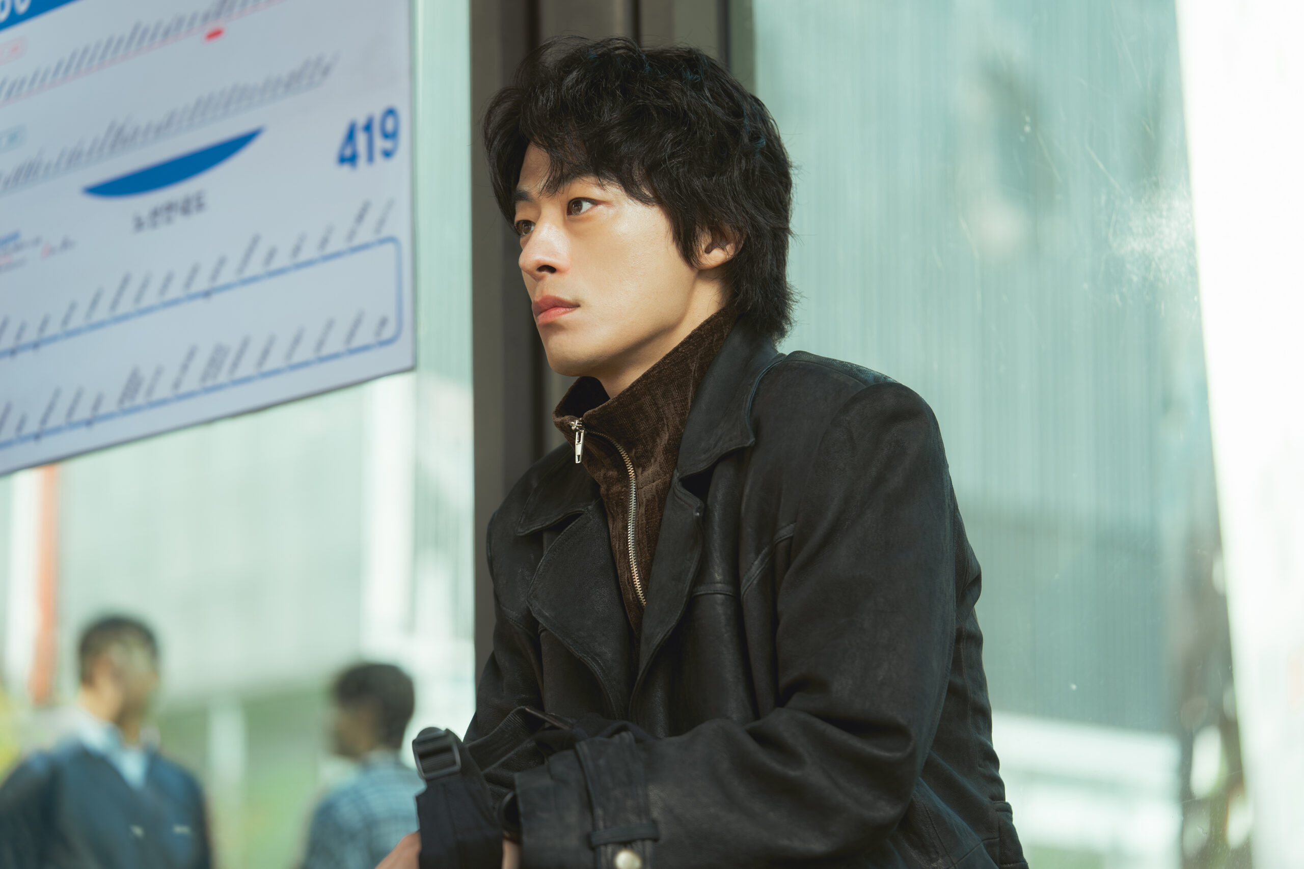 كو كيو هوان يكافح لتحقيق حلمه في مسلسل "كلنا نحاول هنا - We Are All Trying Here"