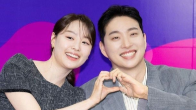 يواجه بارك وي ردود فعل عنيفة بعد إطلاقه قناة اشتراك مدفوعة مع زوجته سونغ جي أون