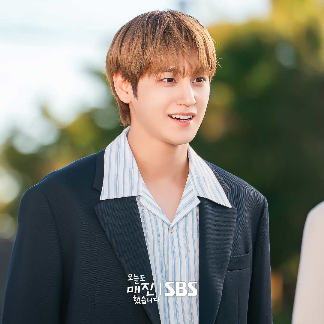 يتنافس آهن هيو سيوب و كيم بوم في قصة حب في الدراما الجديدة "نفدت الكمية منك - Sold Out On You"