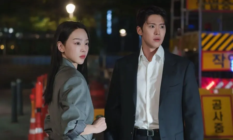 شين هاي سون تقلب حياة غونغ ميونغ رأساً على عقب بمجرد لقائهما في مسلسل "التدقيق في الحب - Filing For Love"