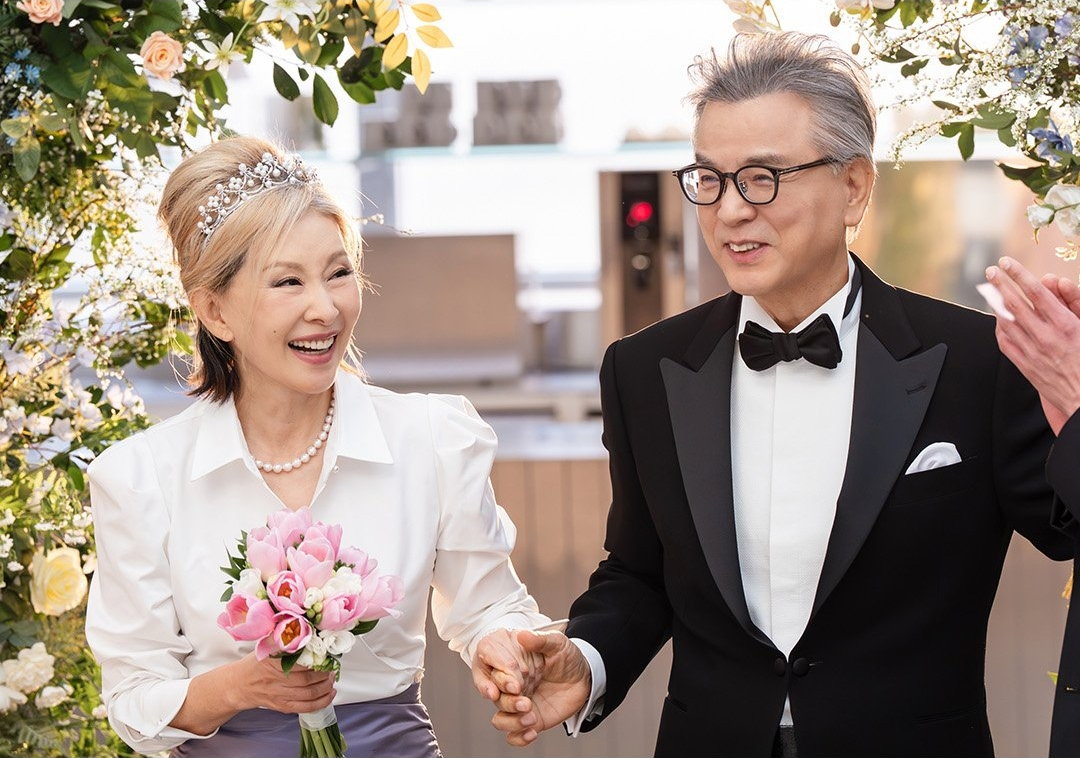 نجوم مسلسل "في موسمك المشرق - In Your Radiant Season" يودعون المشاهدين ويشكرونهم بعد الحلقة الأخيرة نجوم مسلسل "في موسمك المشرق - In Your Radiant Season" يودعون المشاهدين ويشكرونهم بعد الحلقة الأخيرة